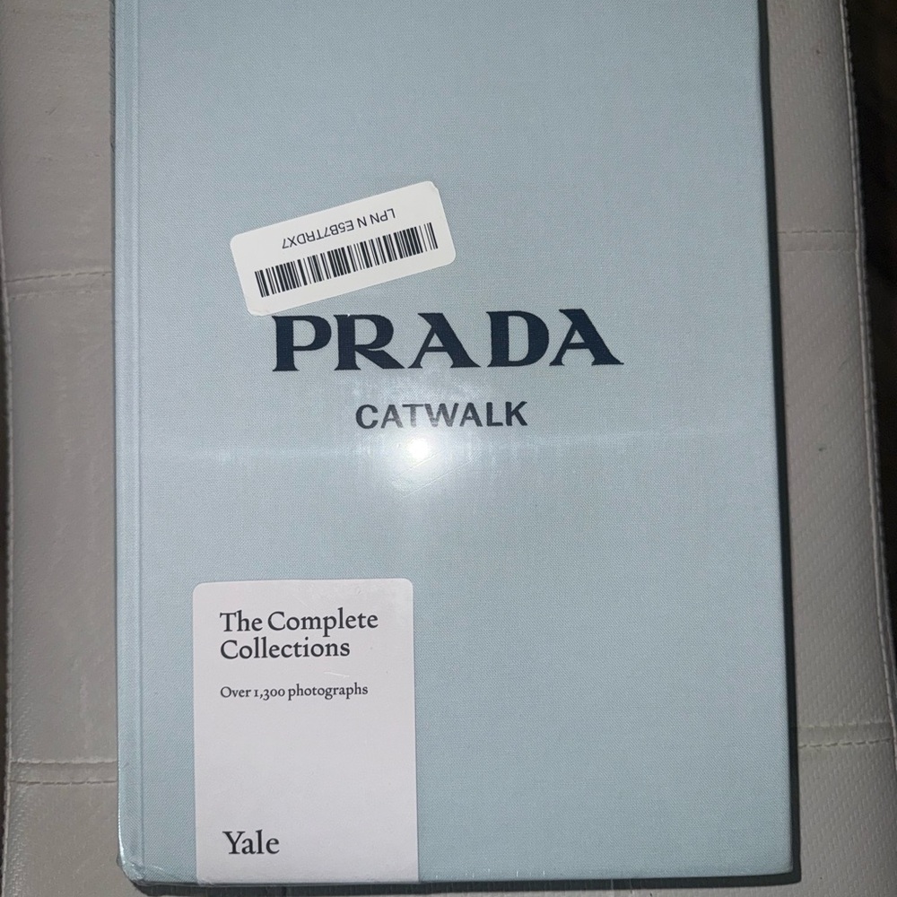 PRADA Catwalk The complete Collection Hardcover Book Sealed